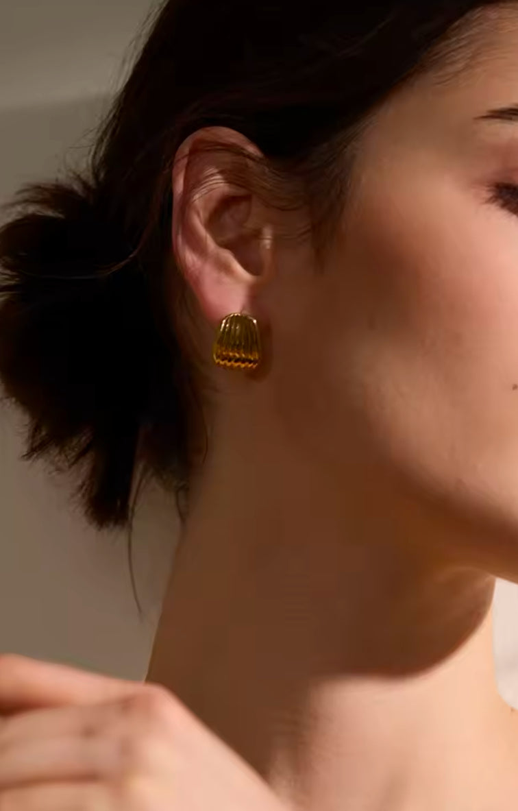 Mardi (gold and silver)